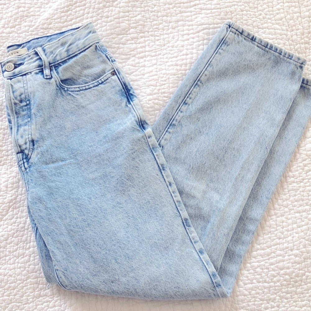 Pacsun Light Wash Straight Leg Jeans size 24